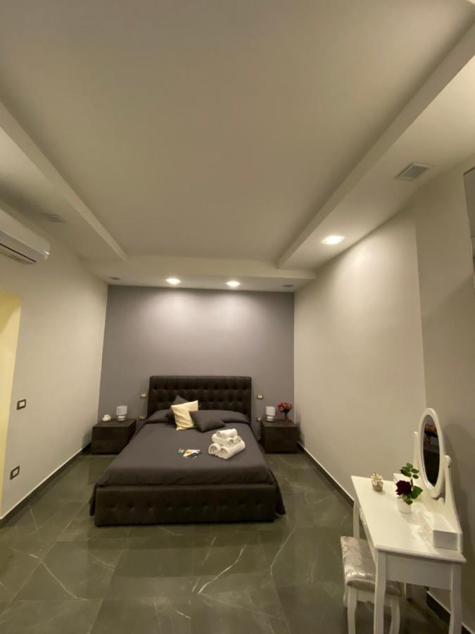 Porto & Bed & Breakfast 2*