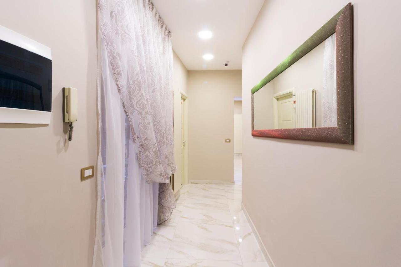 Porto Rooms&suite 2* Napoli